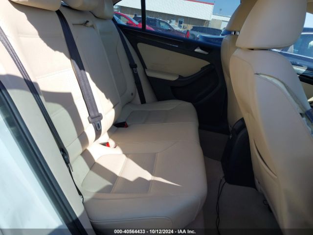 3VWLA7AJ1FM237013 Volkswagen Jetta 2.0l Tdi Sel