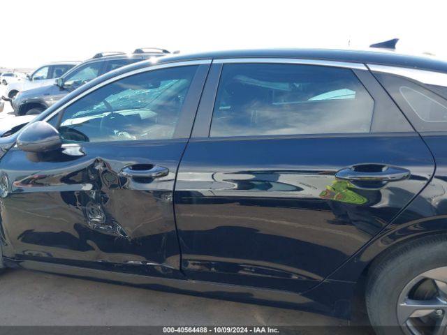 5XXG14J25PG204093 KIA K5 LXS