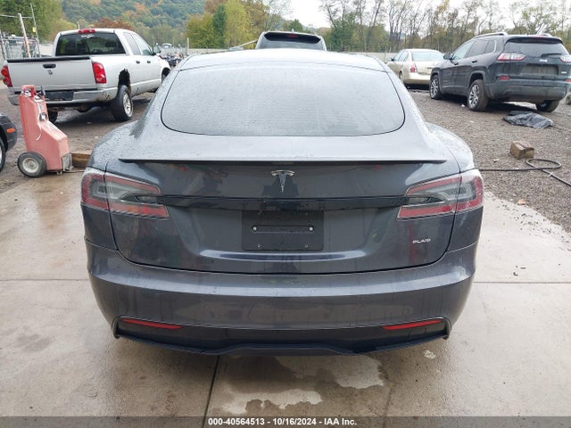 5YJSA1E60NF461717 Tesla Model S Plaid Tri Motor All-wheel Drive