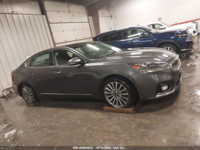 KNALC4J13H5055668 KIA Cadenza Premium