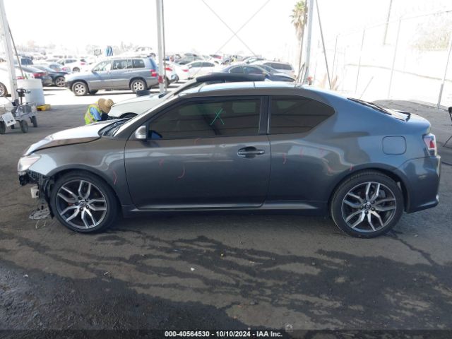 JTKJF5C76GJ014314 Scion TC