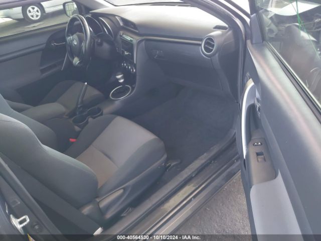 JTKJF5C76GJ014314 Scion TC