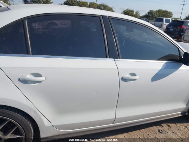 3VW5S7AJXGM417288 Volkswagen Jetta 2.0t Gli Sel
