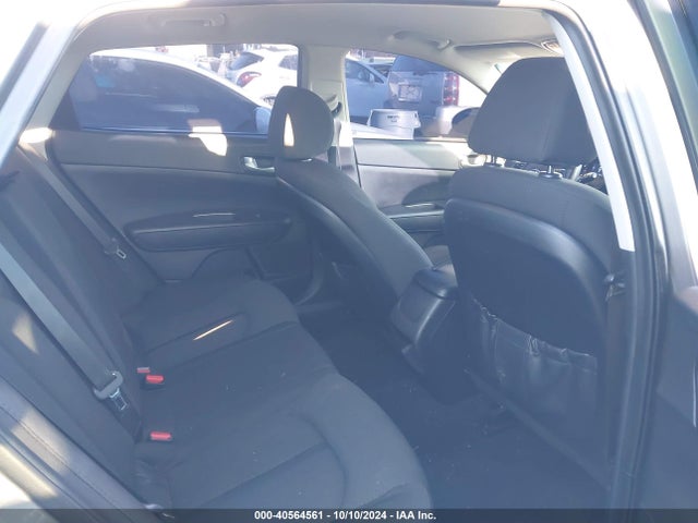 KIA Optima Lx 2017 5XXGT4L36HG161787 Image 8