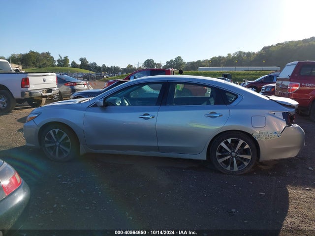 Nissan Altima 2.5 Sr 2017 1N4AL3AP0HC264683 Image 14