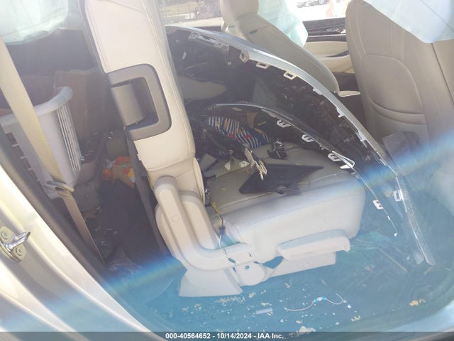 Продажа на аукционе авто 2021 Buick Enclave Fwd Essence, vin: 5GAERBKW3MJ252772, номер лота: 40564652