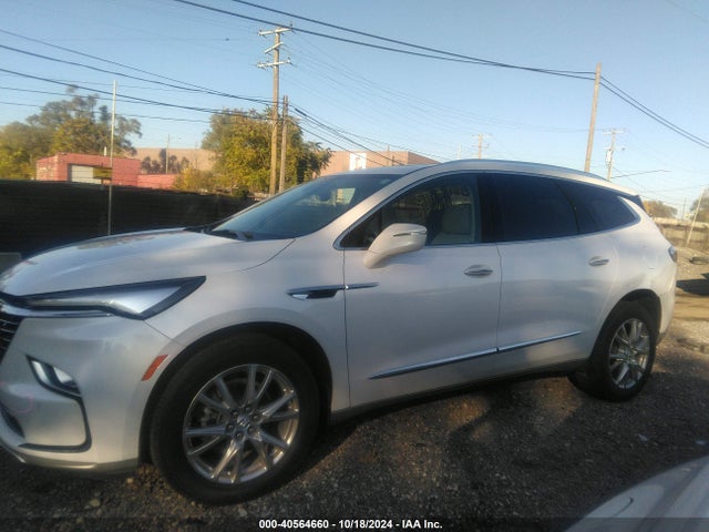 5GAEVAKW7PJ153303 Buick Enclave Essence Awd