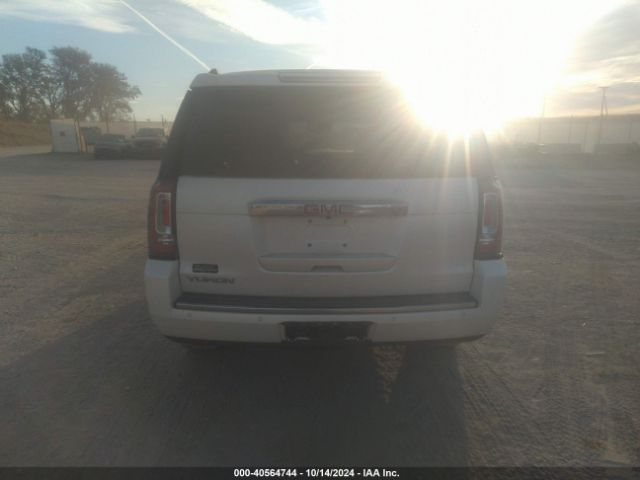 1GKS2CKJ9FR557976 GMC YUKON DENALI