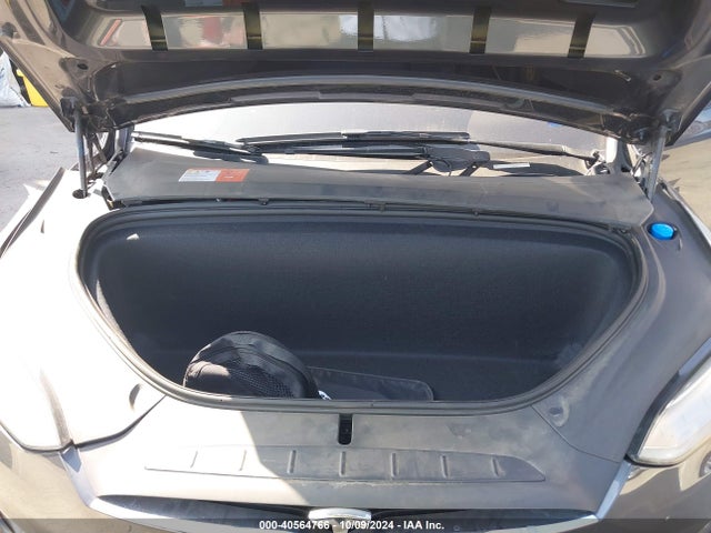 2017 TESLA MODEL X 5YJXCAE43HF055854 Photo 9