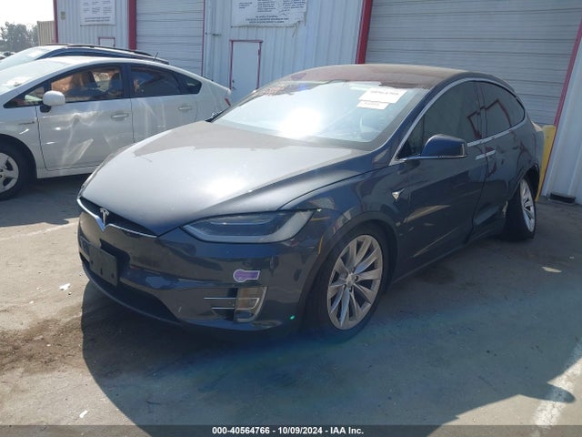 2017 TESLA MODEL X 5YJXCAE43HF055854 Photo 1