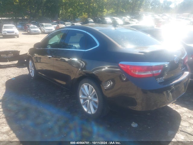 1G4PS5SK4E4113143 Buick Verano Leather Group