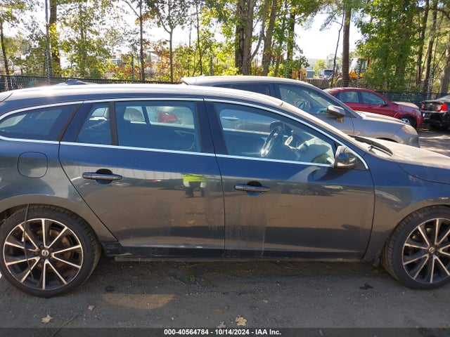 Volvo V60 T5 Drive-e Platinum 2016 YV140MEM1G1298335 Image 13