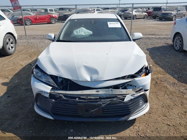 Toyota CAMRY LE 2022 4T1C11AK6NU696231 Image 12