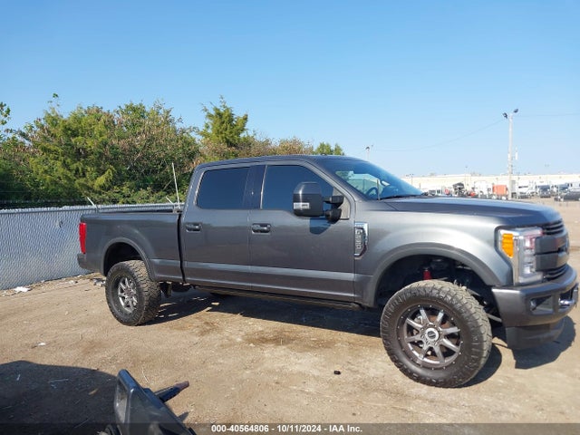 Ford F-250 Platinum 2017 1FT7W2BT0HEF01419 Image 13
