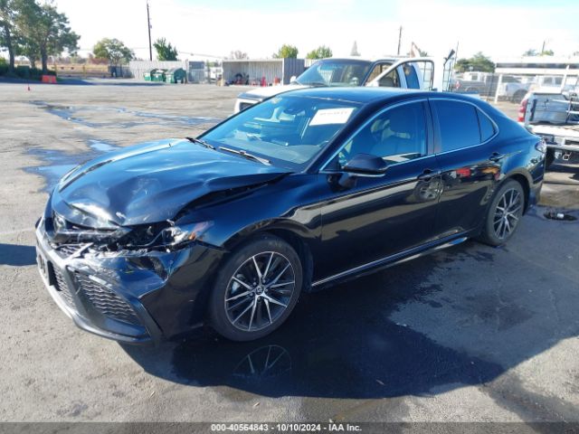 Toyota CAMRY SE 2022 4T1G11AK3NU675659 Image 2