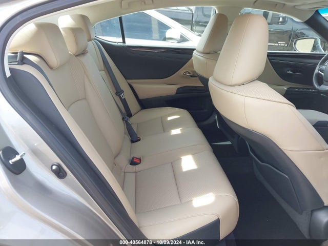 58ADZ1B16LU073121 Lexus ES 350