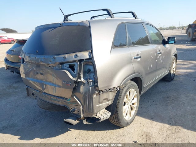 5XYKU4A79EG492187 KIA Sorento Ex V6
