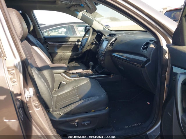 5XYKU4A79EG492187 KIA Sorento Ex V6