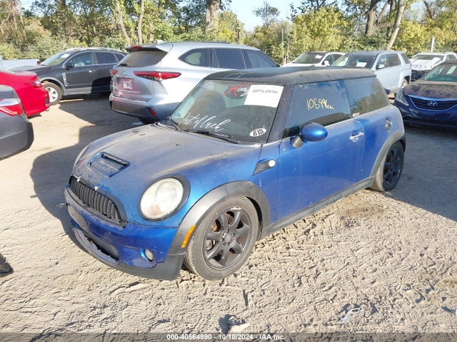 2008 MINI COOPER S WMWMF73568TT89122 Photo 1