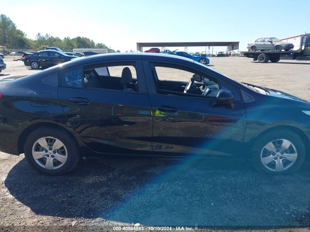 Chevrolet Cruze Ls Auto 2018 1G1BC5SM8J7151103 Image 14