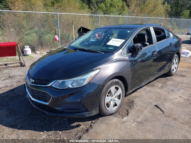 Chevrolet Cruze Ls Auto 2018 1G1BC5SM8J7151103 Image 2