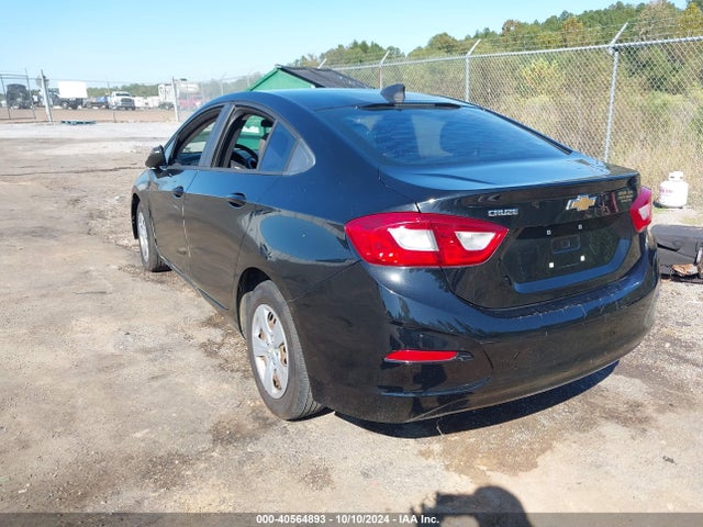 Chevrolet Cruze Ls Auto 2018 1G1BC5SM8J7151103 Image 3