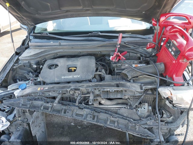 5NPD84LF4HH173424 Hyundai ELANTRA SE