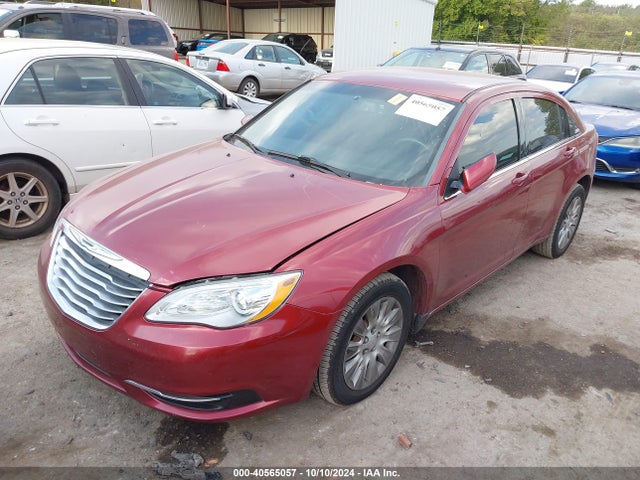 1C3CCBAB0EN101957 Chrysler 200 LX