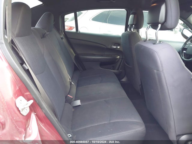 Chrysler 200 LX 2014 1C3CCBAB0EN101957 Image 8