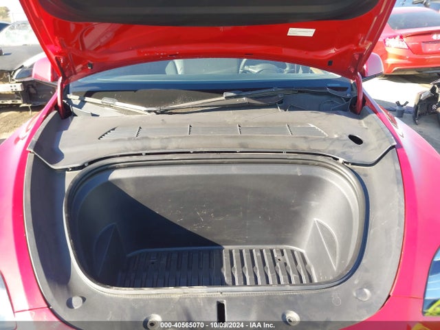 2022 TESLA MODEL Y 7SAYGDEE2NA022343 Photo 9