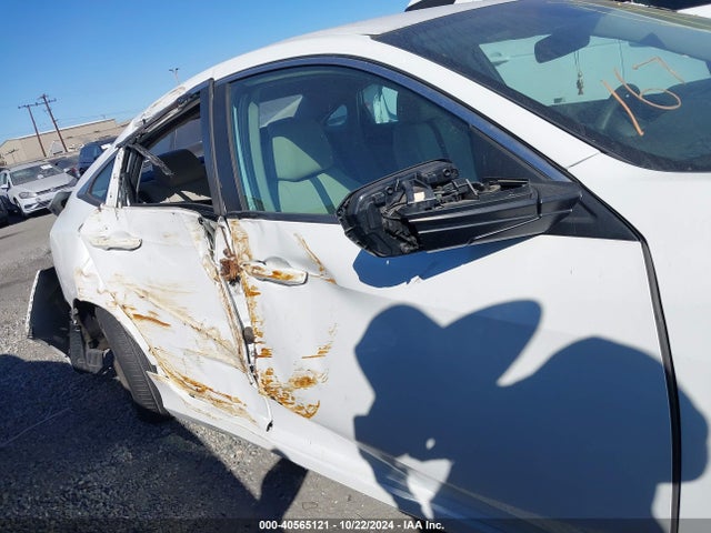 Honda Civic Lx 2019 19XFC2F60KE206177 Image 14