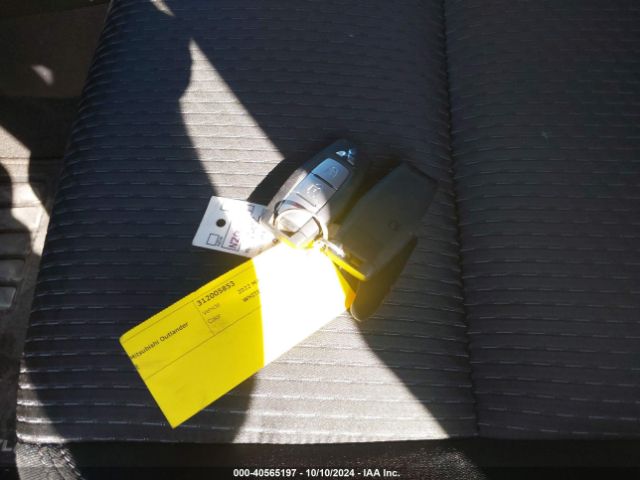 2022 MITSUBISHI OUTLANDER JA4J3TA89NZ067307 Photo 10