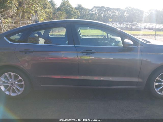 3FA6P0HD4LR257797 Ford FUSION SE