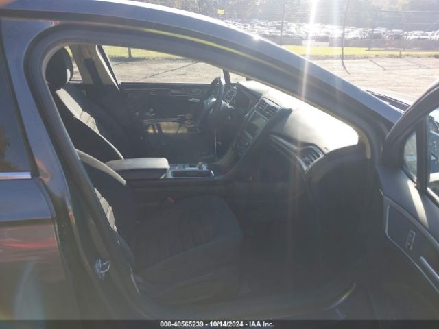 3FA6P0HD4LR257797 Ford FUSION SE