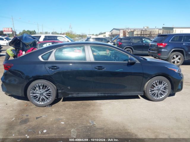 3KPF54AD9RE757889 KIA Forte Gt-line