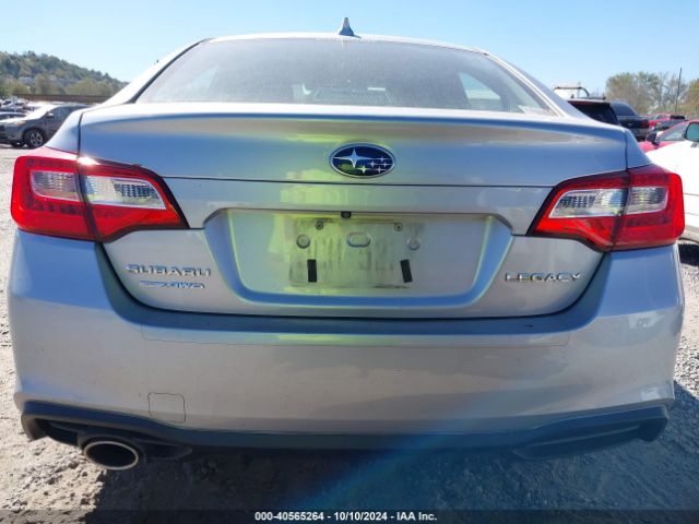 4S3BNAF69J3029525 Subaru Legacy 2.5i Premium