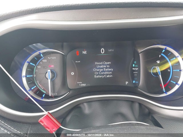 2C4RC1S72RR137636 Chrysler Pacifica Hybrid Select