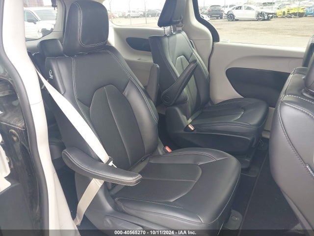 2C4RC1S72RR137636 Chrysler Pacifica Hybrid Select