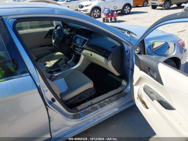 JHMCR6F76HC020854 Honda Accord Hybrid Touring
