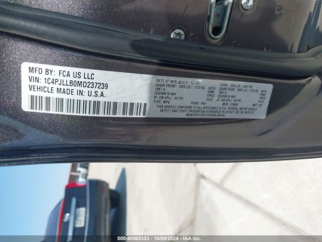 1C4PJLLB0MD237239 Jeep Cherokee Altitude Fwd