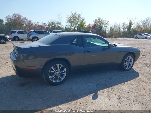 Dodge Challenger Sxt Awd 2021 2C3CDZGGXMH539322 Image 4