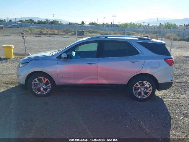 Chevrolet EQUINOX LT 2018 2GNAXTEX9J6314303 Image 15