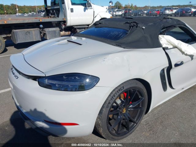 2018 PORSCHE 718 BOXSTER WP0CB2A87JS229367 Photo 5