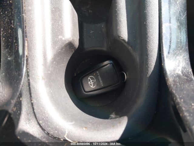 5YFFPMAE8NP290010 Toyota Corolla Xle