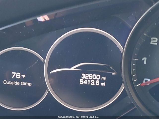 WP1AA2AY6KDA02346 Porsche Cayenne