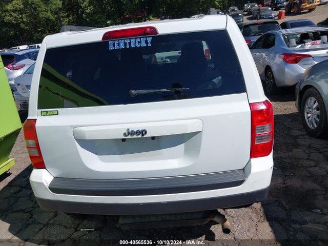 Jeep Patriot Sport 2015 1C4NJPBB8FD318038 Image 16