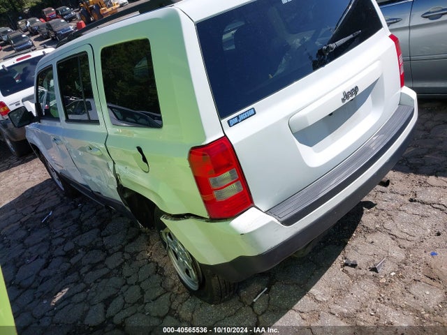 Jeep Patriot Sport 2015 1C4NJPBB8FD318038 Image 3