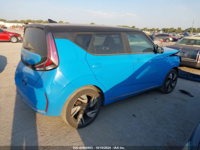 KNDJ53AU2P7193150 KIA Soul Gt-line