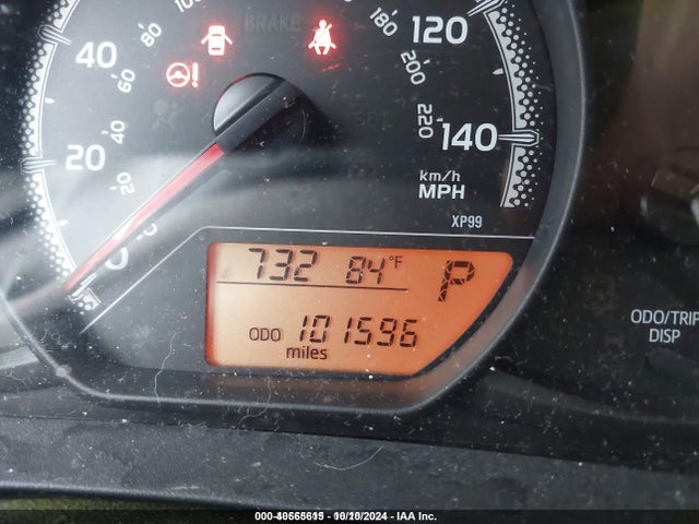 VNKKTUD30FA044568 Toyota YARIS L