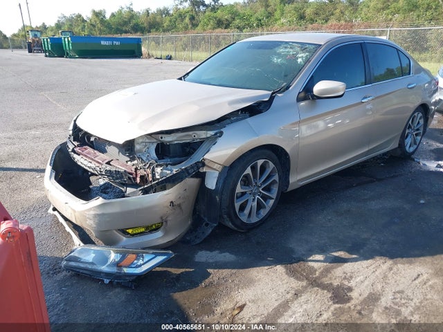 Honda Accord Sport 2015 1HGCR2F53FA100728 Image 2
